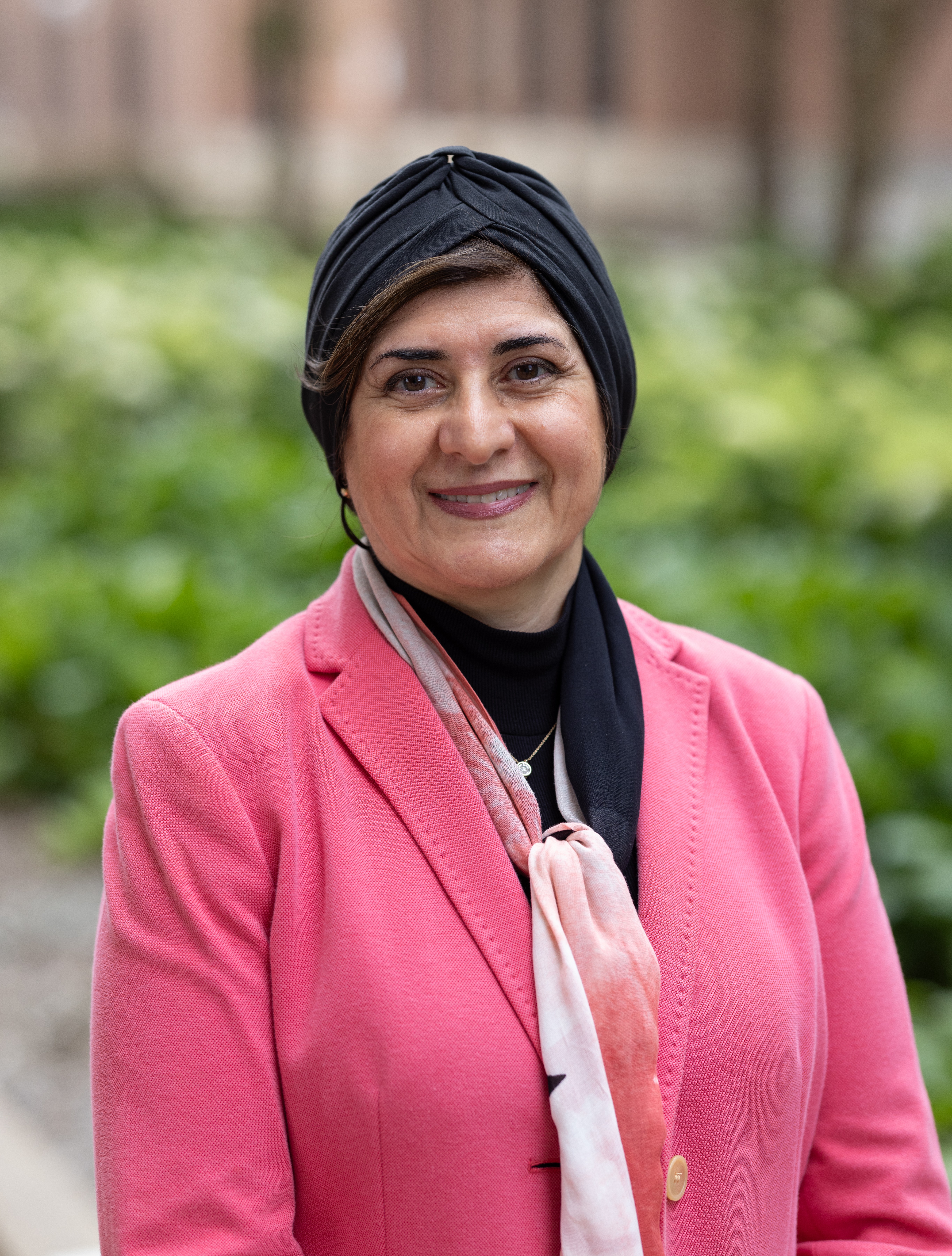 Elham Akhlaghi