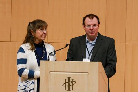 Mansky speaks at the Hormel Institute