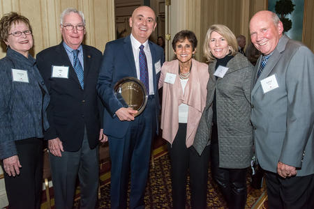 Jorge Perdigao named 2015 Century Club Professor of the Year