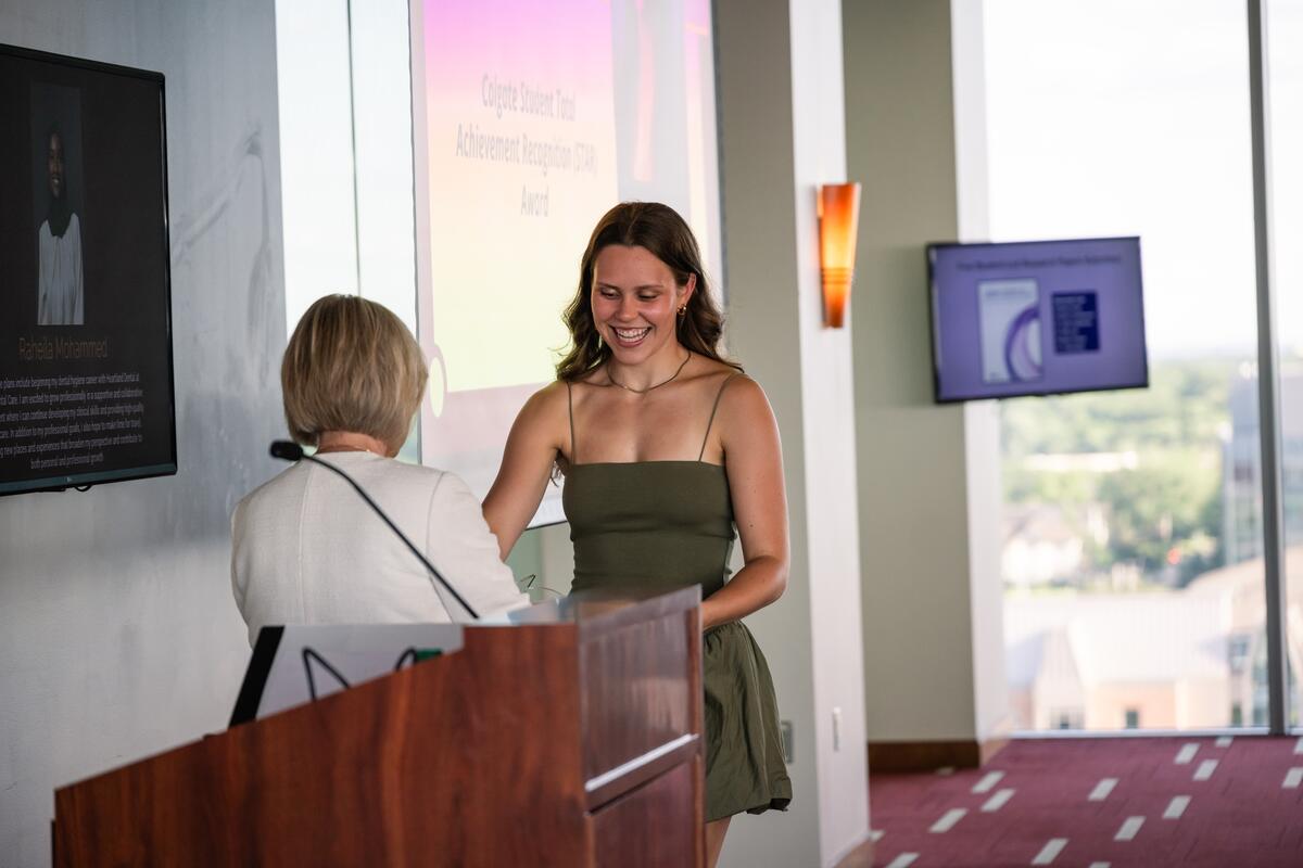 Dental Hygiene student receives an award
