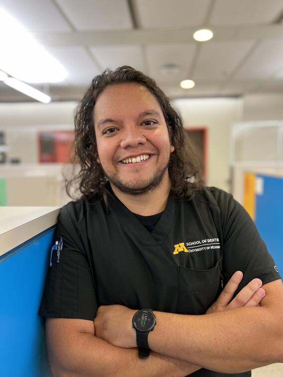 Pedro Lopez Vega headshot.
