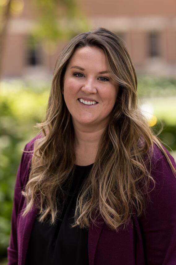 Danna Paulson headshot