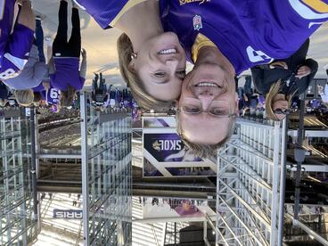 Doug Bengson and daughter at vikings game.