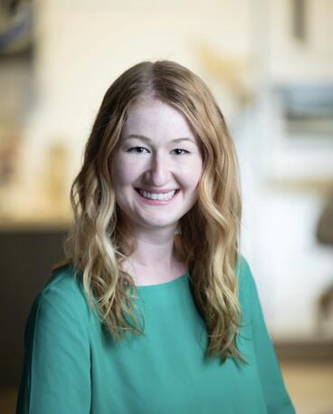 Rachel Thelen headshot