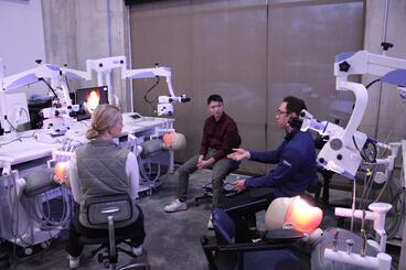 WDA members test out loupes at Enova