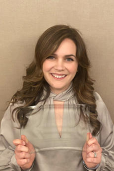 Kristina Astleford Hopper with her award