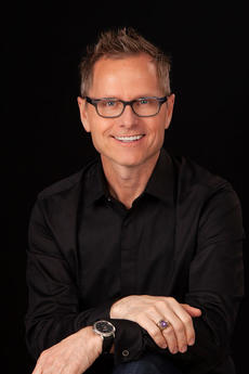 Headshot of Doug Bengson