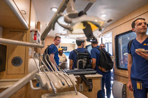 DDS students explore the Mobile Dental Clinic